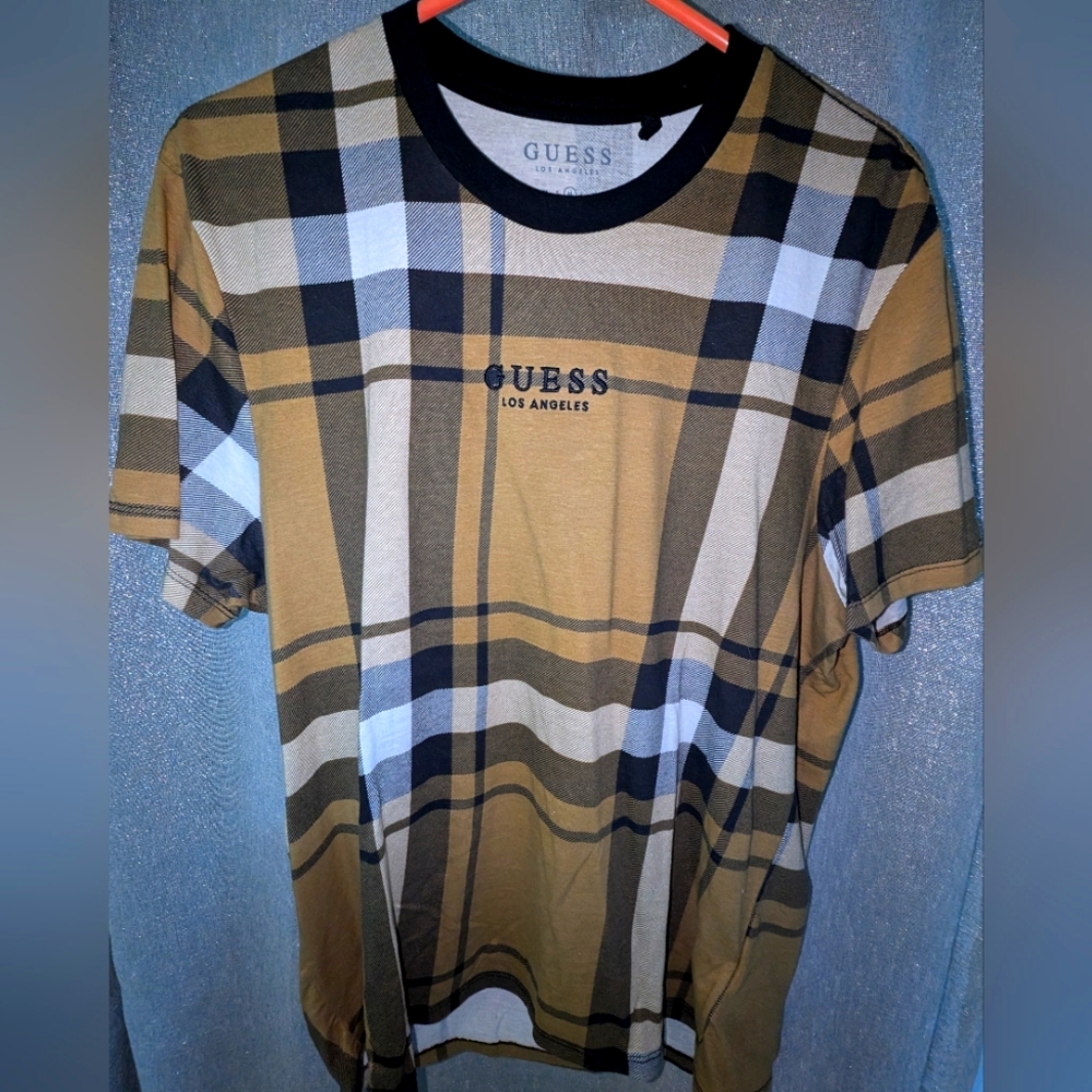 Men's GUESS Shirt 🖤